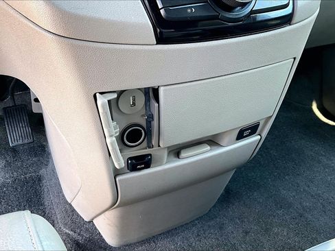 Used 2016 Honda Odyssey EX-L image 25