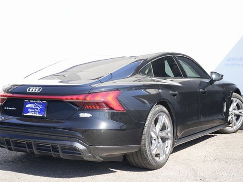 Used 2022 Audi e-tron GT Premium Plus image 3