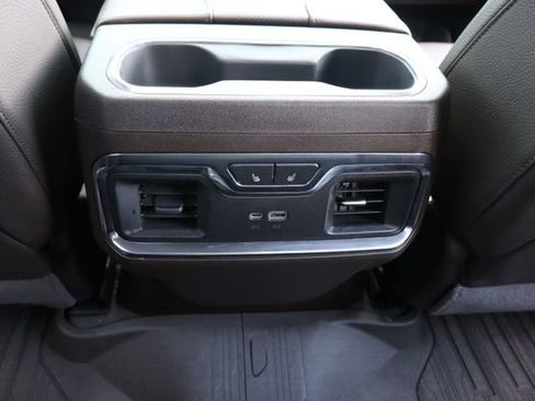 Used 2024 GMC Sierra 2500 Denali w/ Denali Reserve Package AWD/4WD image 33