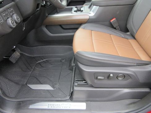 New 2026 Chevrolet Silverado 3500 High Country w/ High Country Premium Package image 23