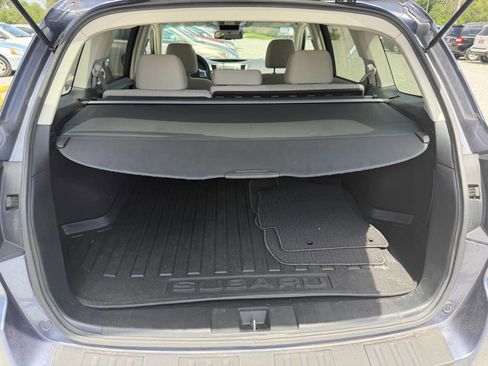 Used 2014 Subaru Outback 2.5i Premium AWD/4WD image 17