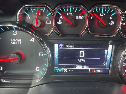 Used 2017 Chevrolet Silverado 1500 High Country image 24