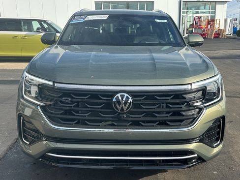 New 2026 Volkswagen Atlas Cross Sport SEL Premium R-Line AWD/4WD image 5