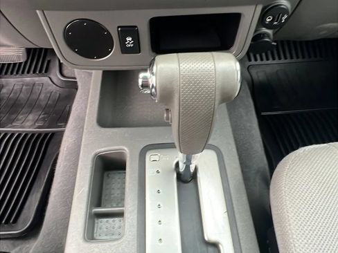 Used 2019 Nissan Frontier S RWD image 19