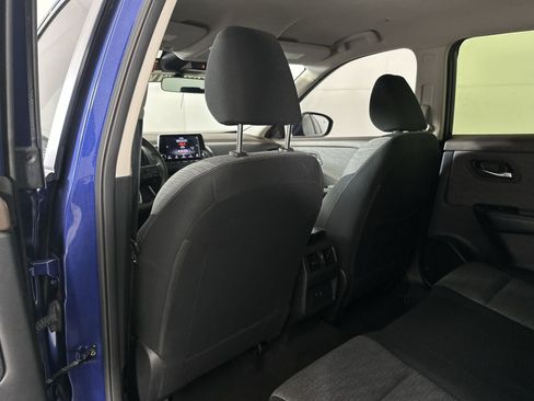 Used 2023 Nissan Rogue SV FWD image 24