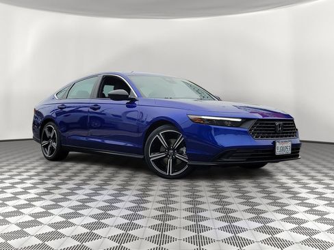 Certified 2023 Honda Accord Sport image 2