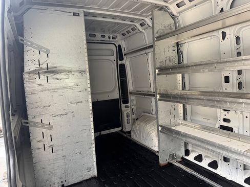 Used 2017 RAM ProMaster 2500 image 22