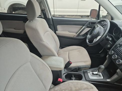 Used 2015 Subaru Forester 2.5i Premium AWD/4WD image 24