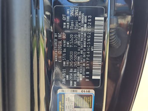 Certified 2022 Kia Telluride S FWD image 35