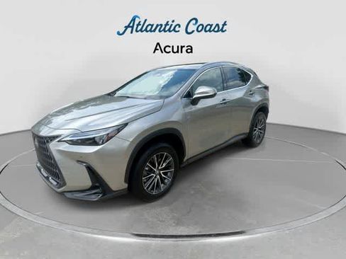 Used 2024 Lexus NX 250 FWD image 4