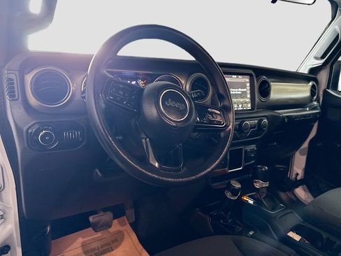 Used 2018 Jeep Wrangler Sport image 21