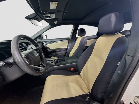 Used 2019 Honda Civic EX image 11