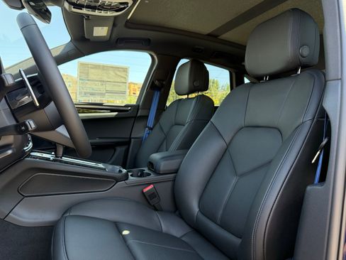 New 2026 Porsche Macan S AWD/4WD image 5