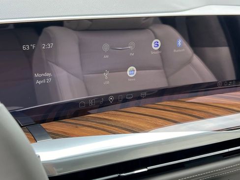 New 2026 Cadillac Escalade Platinum Luxury AWD/4WD image 49