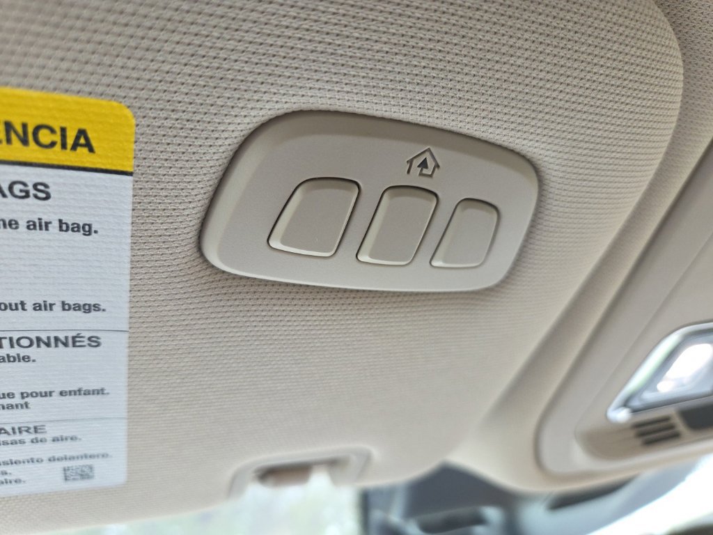 Used 2024 Lincoln Aviator AWD w/ Premium Package image 17