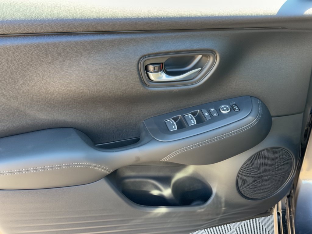 New 2027 Honda HR-V EX-L image 14