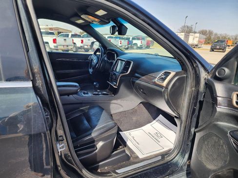 Used 2014 Jeep Grand Cherokee Limited image 11