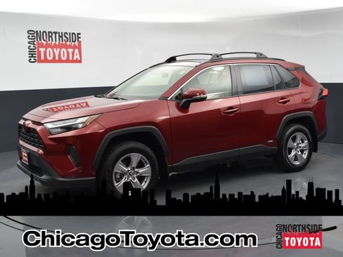 Used 2025 Toyota RAV4 XLE w/ Convenience Package AWD/4WD image 1