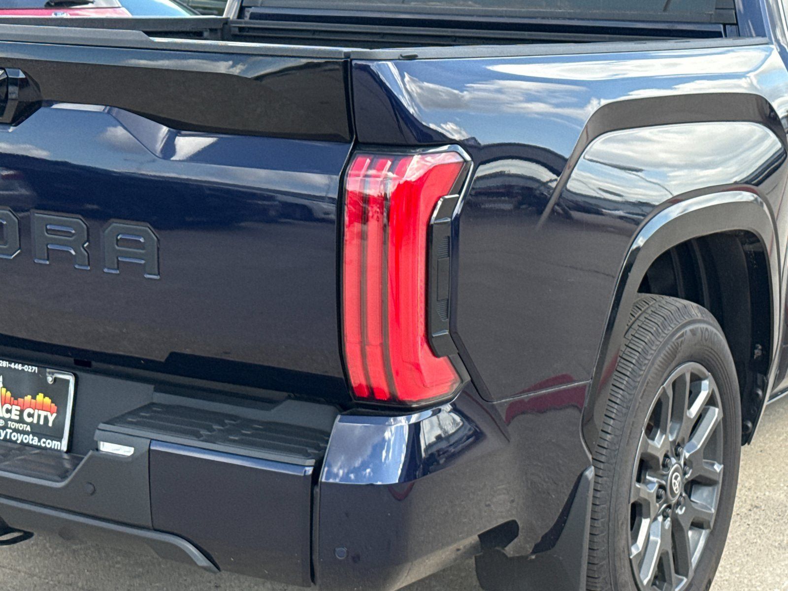 New 2025 Toyota Tundra Platinum AWD/4WD image 30