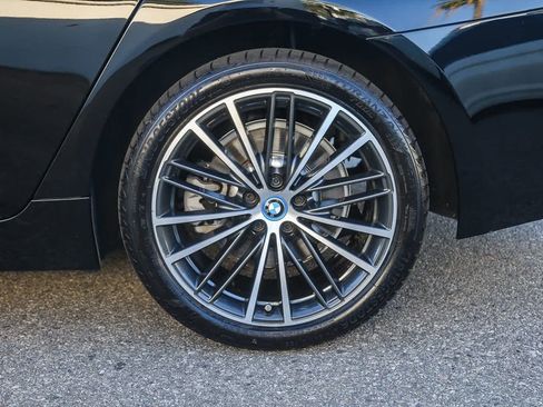 Certified 2023 BMW 530e w/ Convenience Package image 8