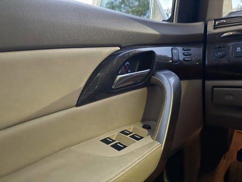 Used 2011 Acura MDX w/ Technology Package image 2