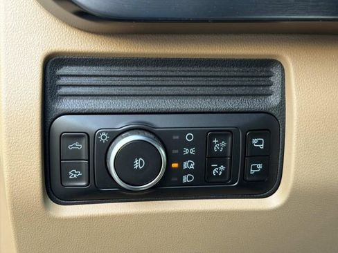 New 2026 Ford F250 Lariat image 27