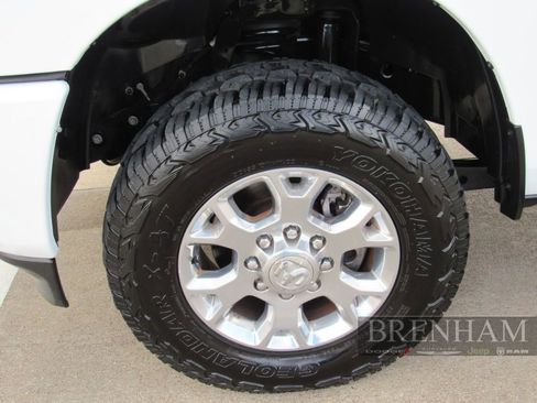 Used 2024 RAM 2500 Laramie w/ Safety Group AWD/4WD image 10