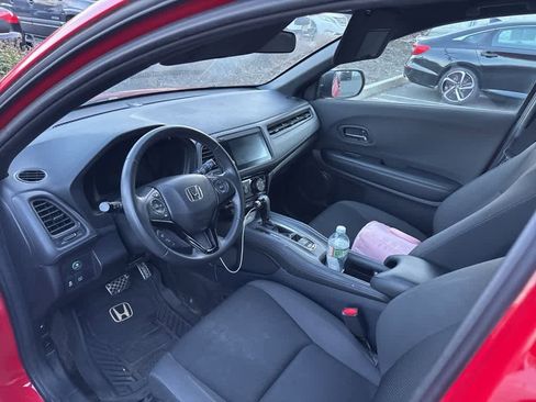 Certified 2019 Honda HR-V Sport image 30