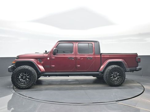Used 2021 Jeep Gladiator Sport AWD/4WD image 3