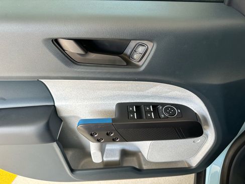 New 2026 Ford Maverick XLT FWD image 17