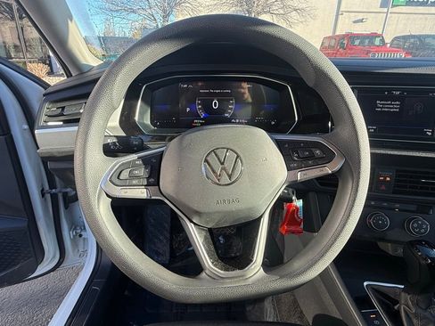 Used 2023 Volkswagen Jetta S image 13