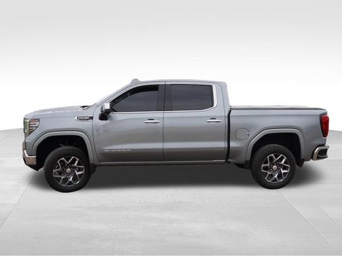 Used 2025 GMC Sierra 1500 SLT w/ SLT Premium Plus Package AWD/4WD image 9