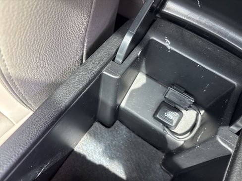 Used 2015 Honda Civic EX-L image 18