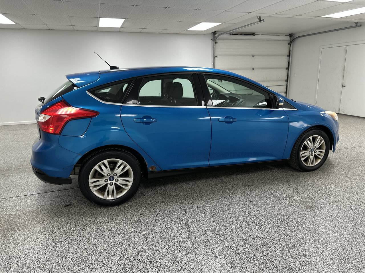 Used 2012 Ford Focus SEL FWD image 8