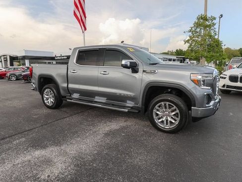 Used 2021 GMC Sierra 1500 SLT AWD/4WD image 12