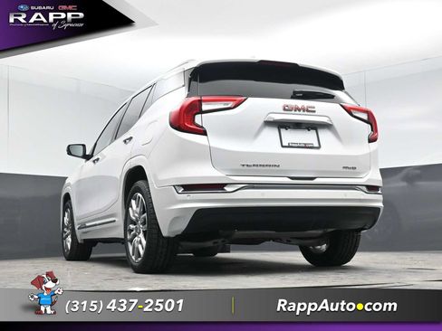 Used 2023 GMC Terrain Denali image 23