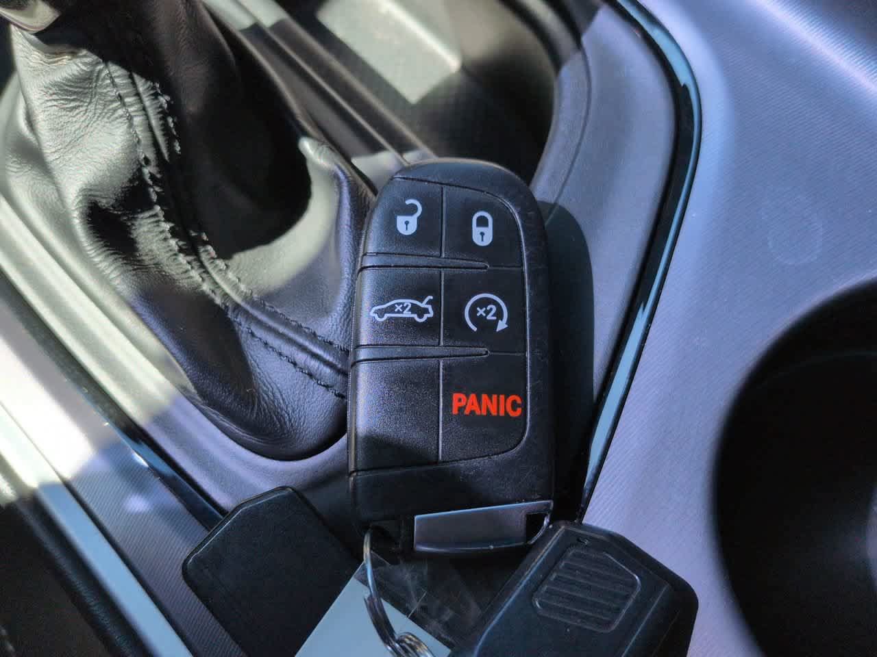 Used 2022 Dodge Challenger R/T RWD image 26
