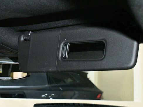 Used 2013 Chevrolet Camaro SS w/ SS Performance Package image 22