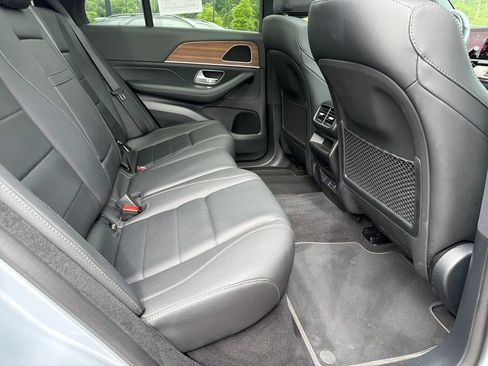 Used 2025 Mercedes-Benz GLE 350 4MATIC image 34