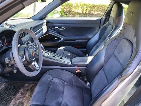 Used 2019 Porsche 911 GT3 RS image 22