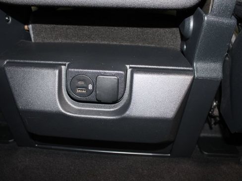 Used 2023 Ford F150 XLT AWD/4WD image 28