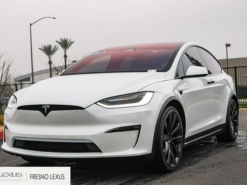 Used 2022 Tesla Model X Base image 3