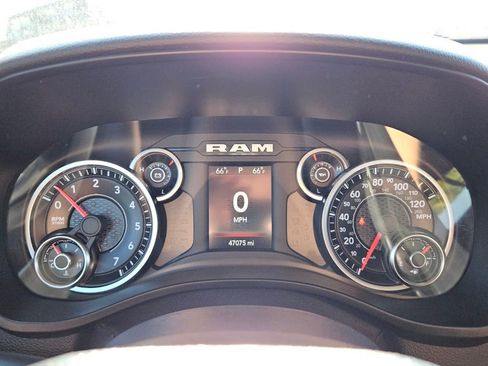 Used 2020 RAM 1500 Big Horn RWD image 22