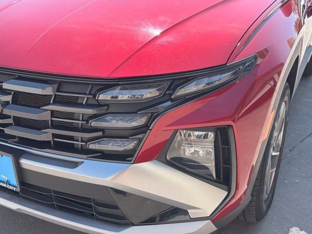 Used 2025 Hyundai Tucson SEL AWD/4WD image 10