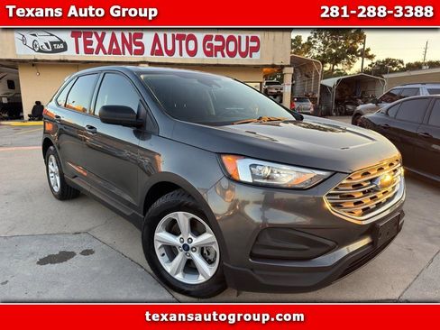 Used 2020 Ford Edge SE image 1