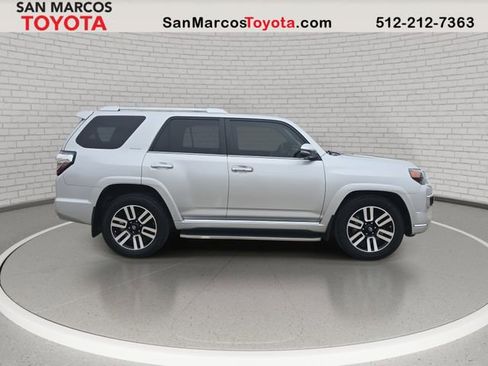 Used 2022 Toyota 4Runner Limited image 4