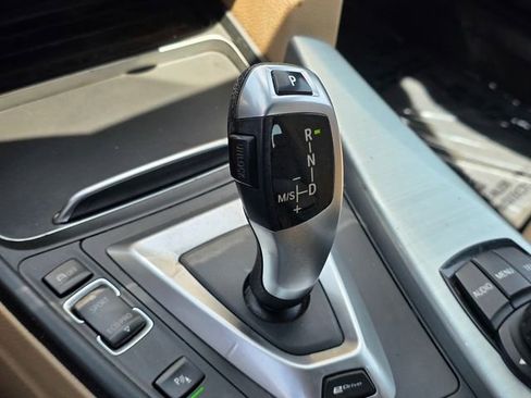Used 2017 BMW 330e RWD image 23