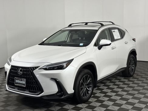 Used 2025 Lexus NX 350h AWD w/ Cold Area Package image 3