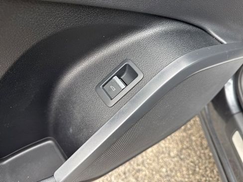 Used 2020 Audi Q5 2.0T Premium Plus w/ Premium Plus Package image 28