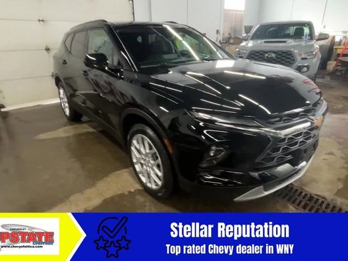 Used 2023 Chevrolet Blazer LT w/ Convenience Package image 6
